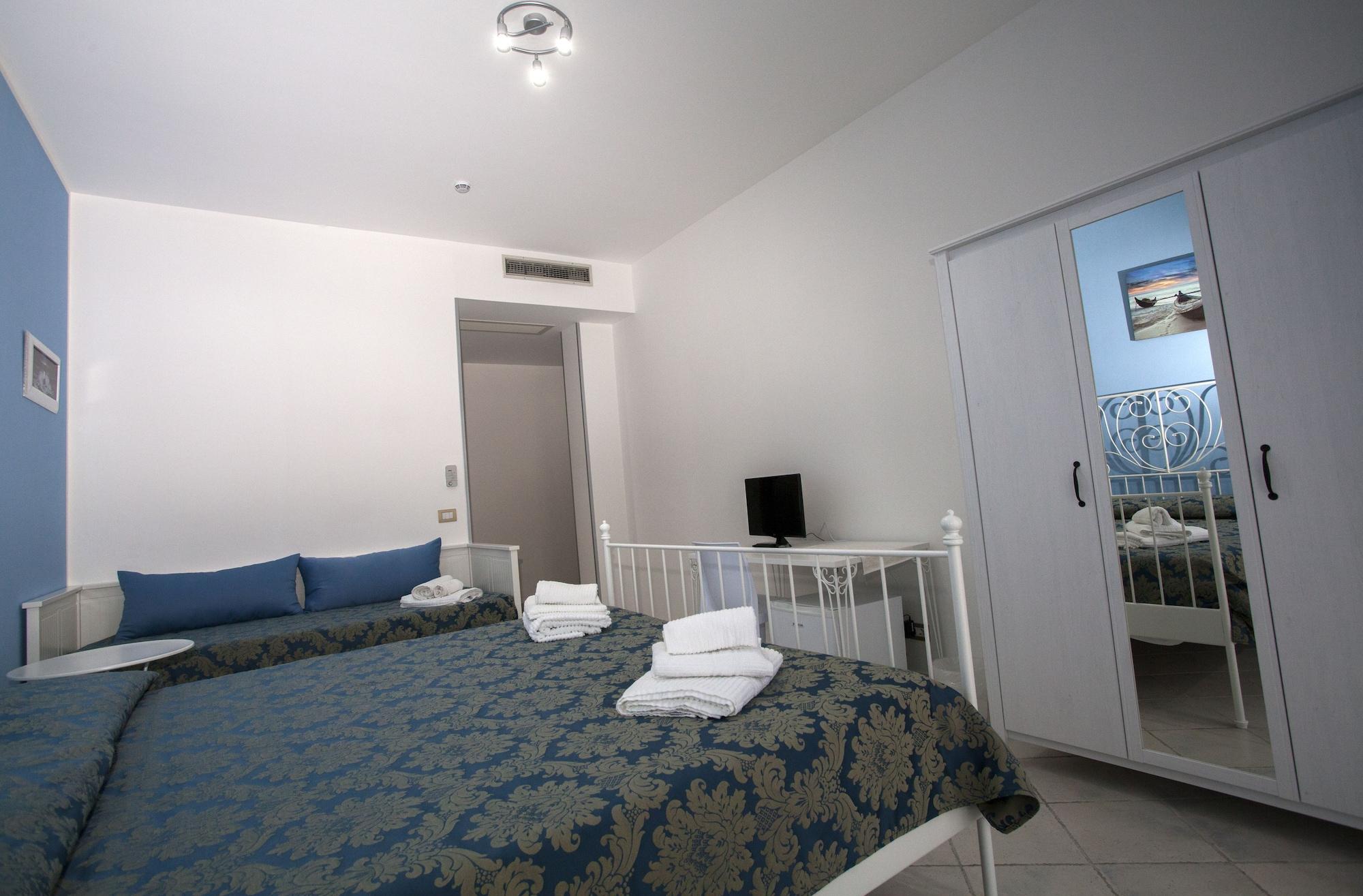 Hotel Achibea San Vito Lo Capo Exterior photo