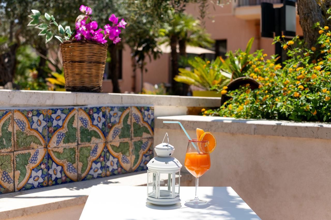 Hotel Achibea San Vito Lo Capo Exterior photo